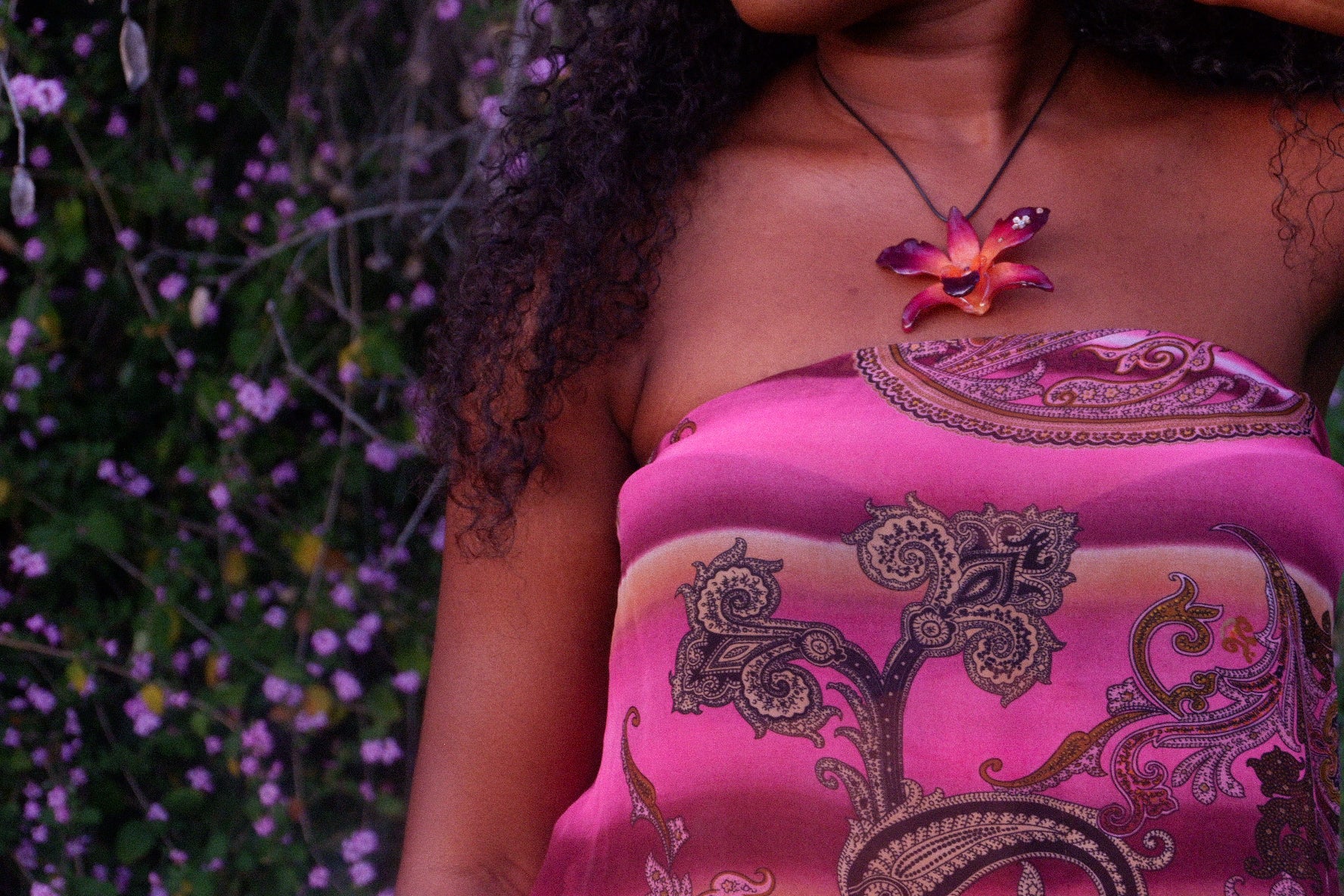 Pink Rhinestoned Den Necklace