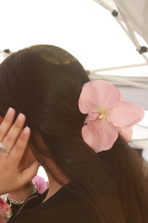 Baby Pink Orchid Claw Clip