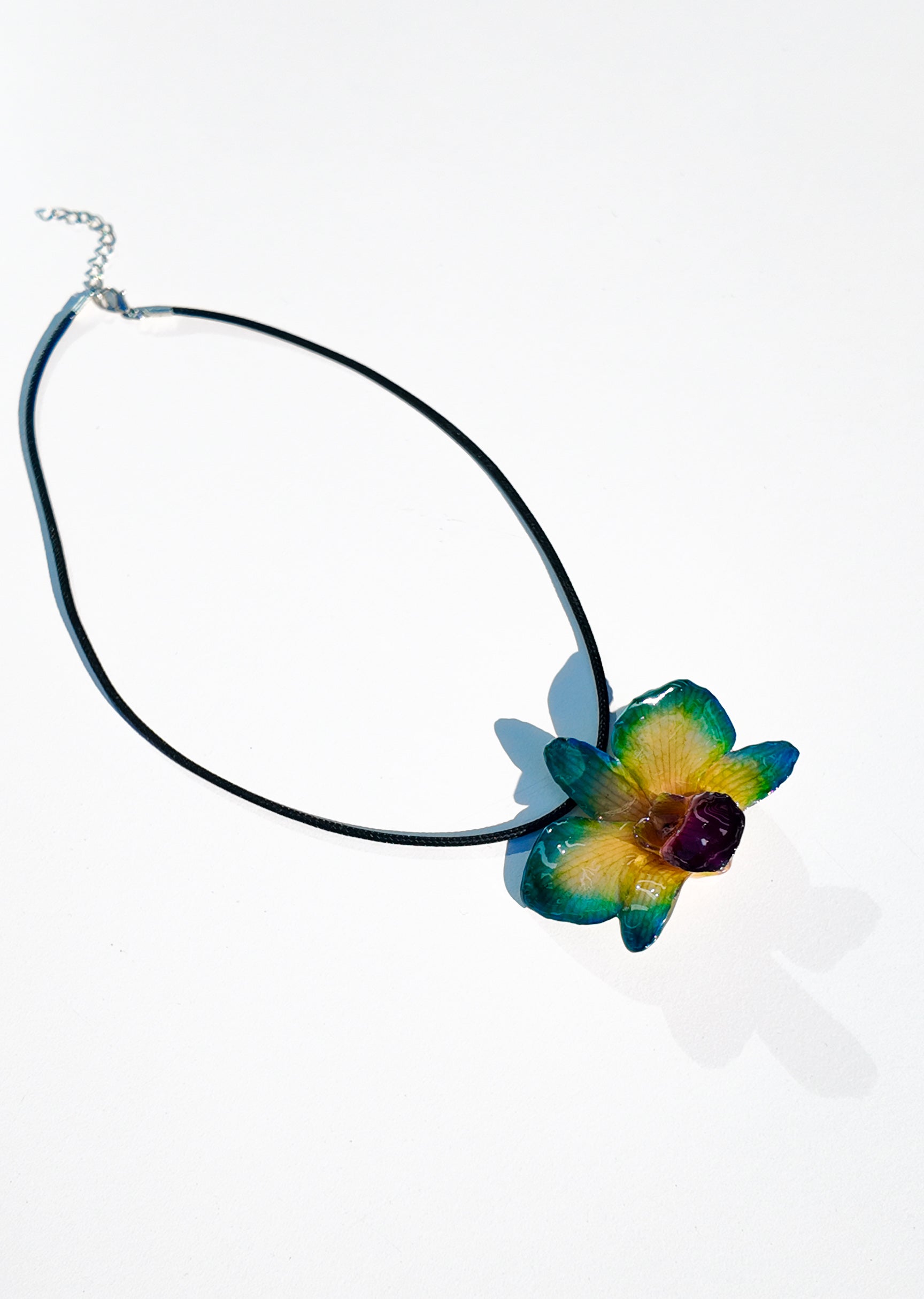 Emerald Round Orchid Necklace