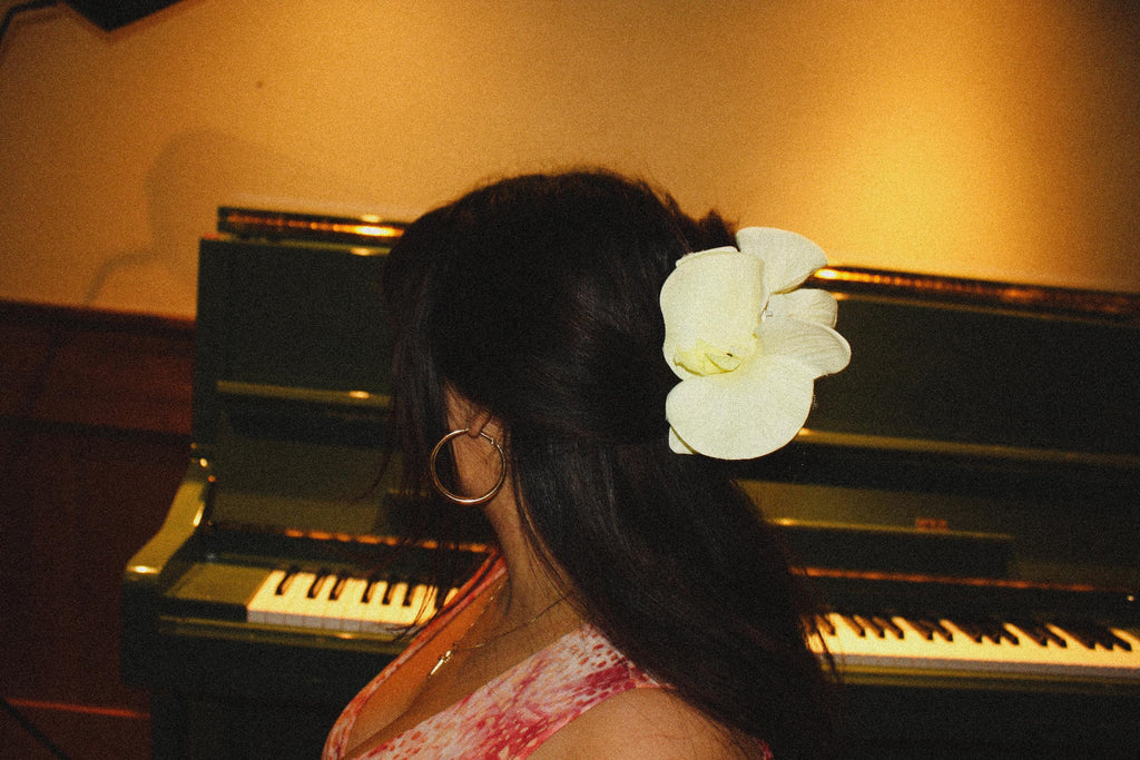 Orchid Hair Claw Clip