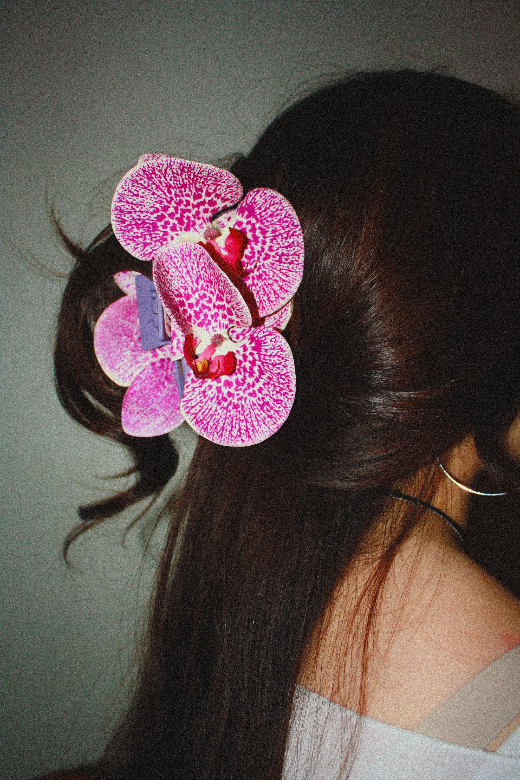 Orchid Hair Claw Clip