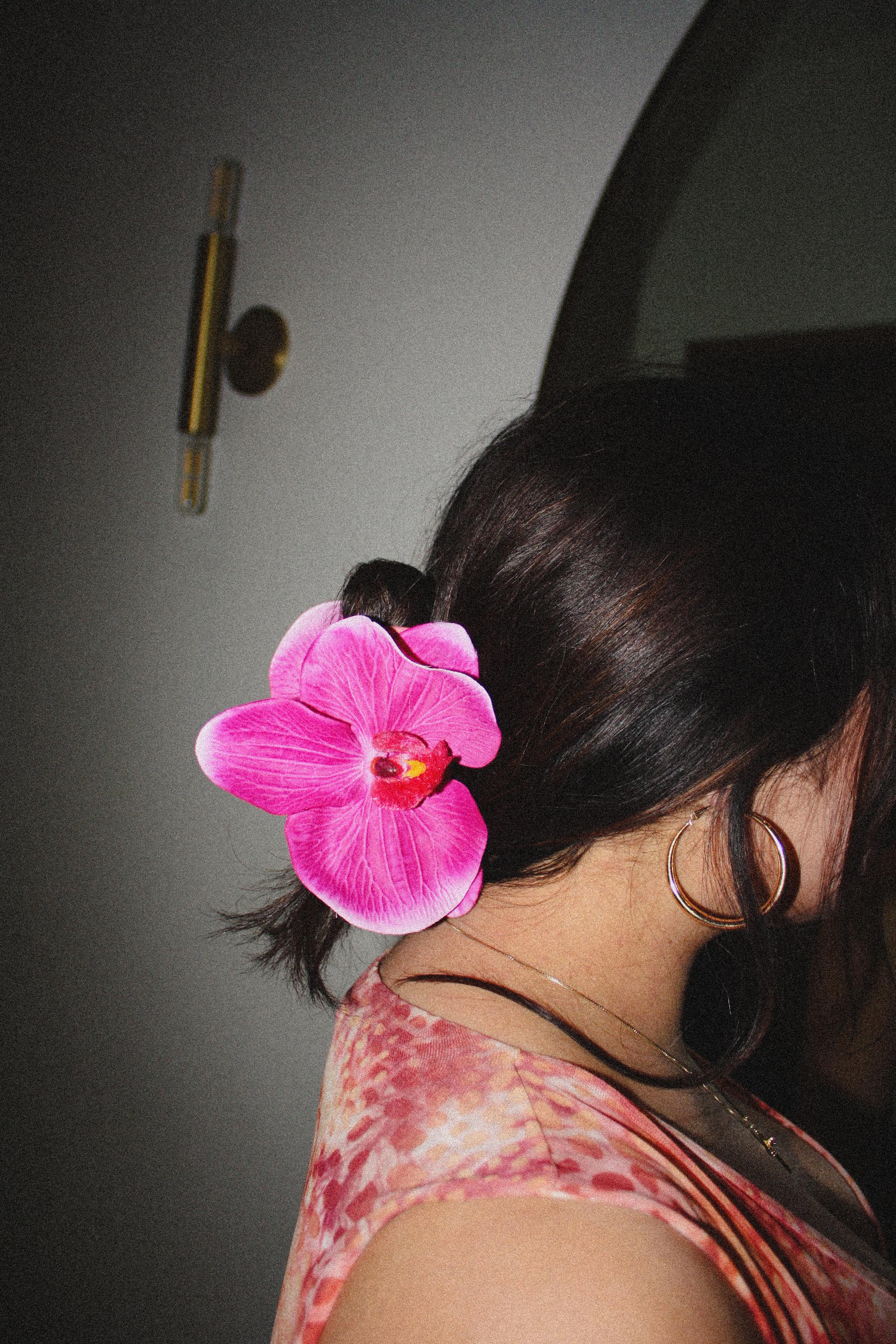 Orchid Hair Claw Clip - Valentine’s Day hair accessories