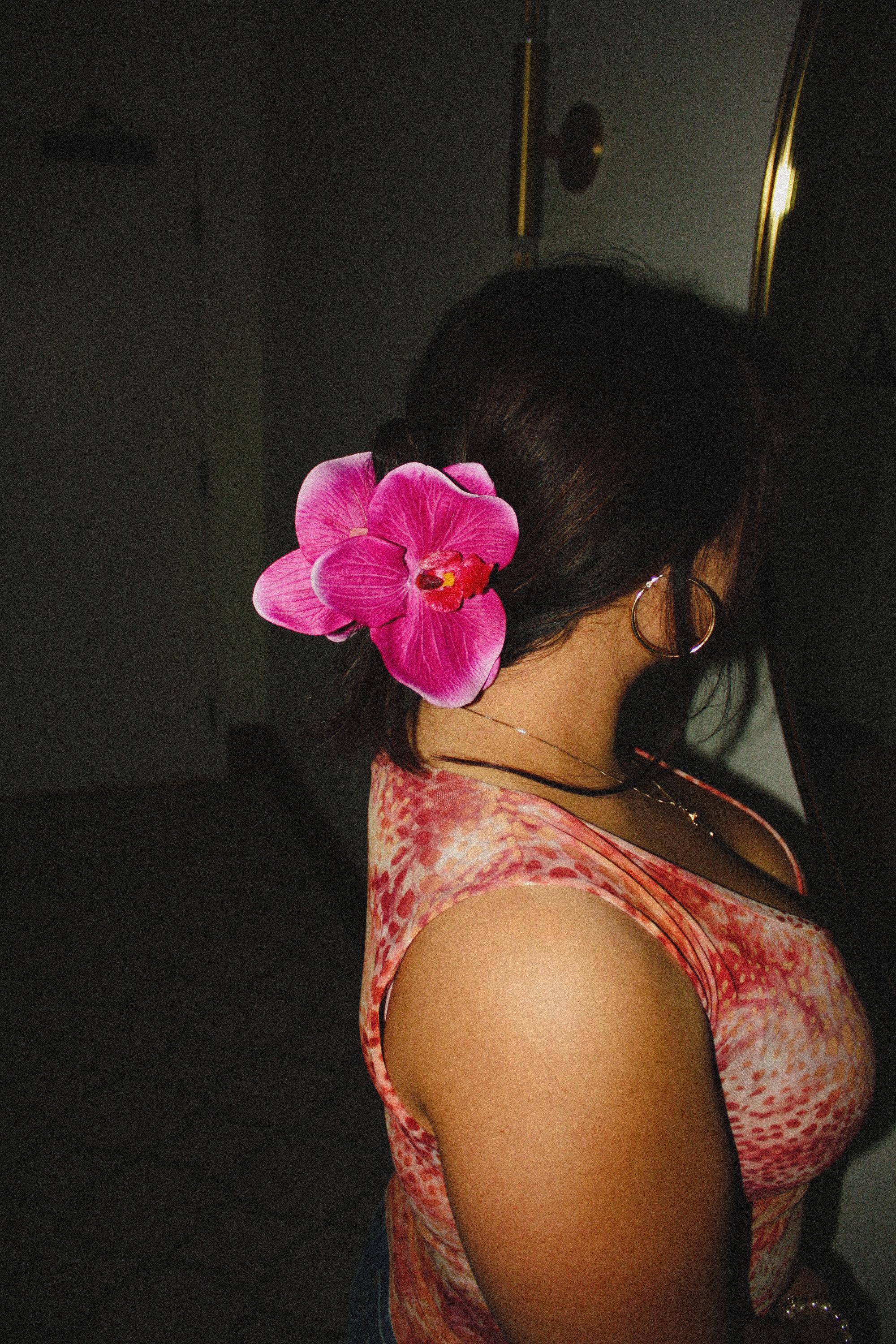 Orchid Hair Claw Clip - Valentine’s Day hair accessories